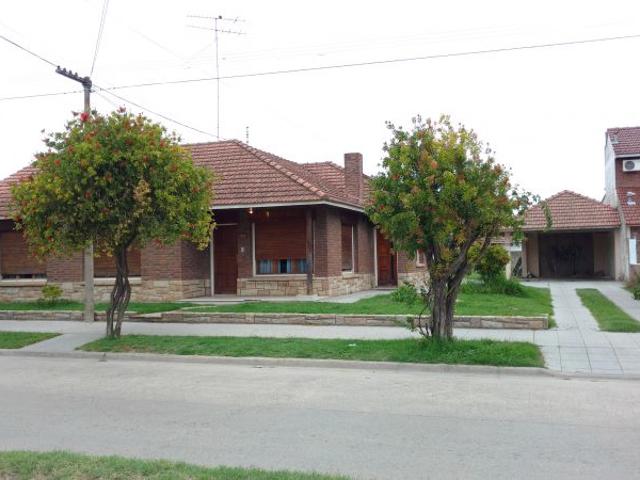Venta de espectacular Casa 5 o mas ambientes en Balcarce Balcarce