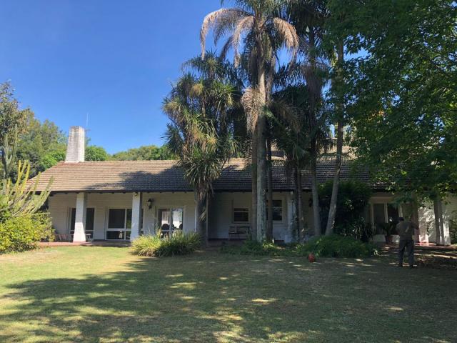 Venta de espectacular Casa 5 o mas ambientes en Berazategui Ranelagh
