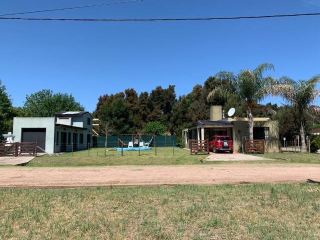 Venta de espectacular Casa 5 o mas ambientes en Chascomús Chascomús
