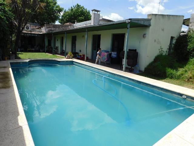 Venta de espectacular Casa 5 o mas ambientes en Chascomús Chascomús