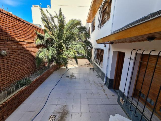 Venta de espectacular Casa 5 o mas ambientes en Comodoro Rivadavia