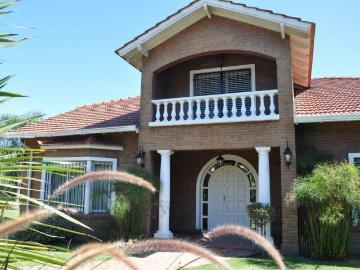 Venta de espectacular Casa 5 o mas ambientes en Ezeiza La Unión