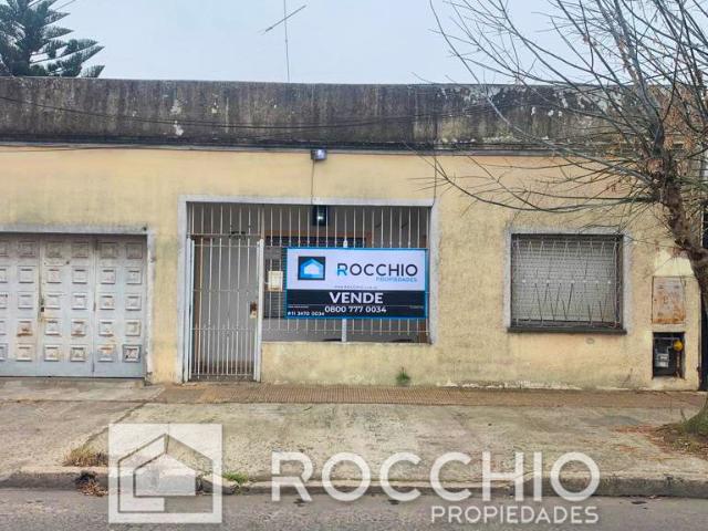 Venta de espectacular Casa 5 o mas ambientes en General San Martín Jose León Suarez