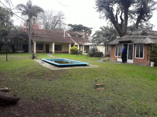 Venta de espectacular Casa 5 o mas ambientes en Ituzaingó Ituzaingó