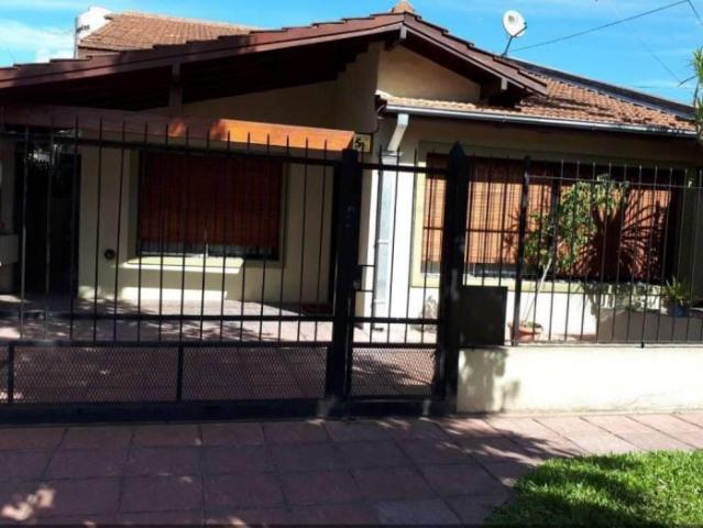 Venta de espectacular Casa 5 o mas ambientes en Ituzaingó Ituzaingó