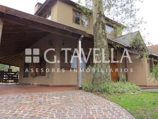 Venta de espectacular Casa 5 o mas ambientes en Ituzaingó Parque Leloir