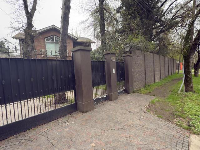 Venta de espectacular Casa 5 o mas ambientes en Ituzaingó Villa Udaondo