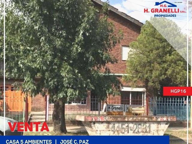 Venta de espectacular Casa 5 o mas ambientes en José C Paz José C Paz