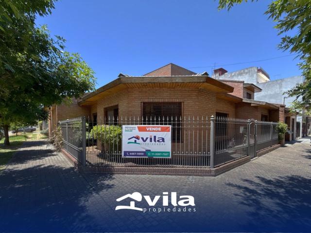 Venta de espectacular Casa 5 o mas ambientes en La Matanza Aldo Bonzi