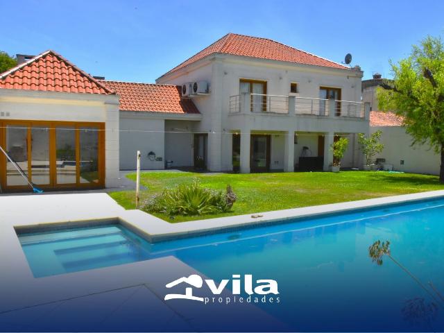 Venta de espectacular Casa 5 o mas ambientes en La Matanza Ciudad Evita