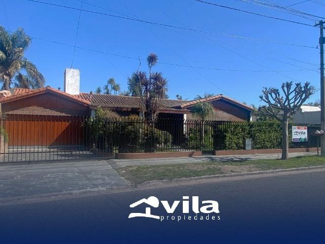 Venta de espectacular Casa 5 o mas ambientes en La Matanza Ciudad Evita