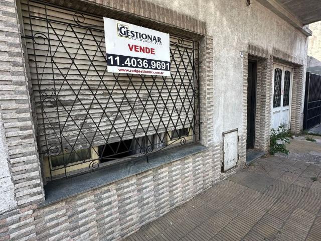 Venta de espectacular Casa 5 o mas ambientes en Lanús Valentín Alsina