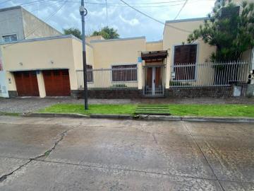 Venta de espectacular Casa 5 o mas ambientes en Lanús Lanús Este