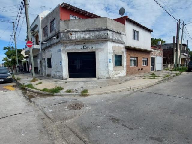 Venta de espectacular Casa 5 o mas ambientes en Lanús Lanús Este