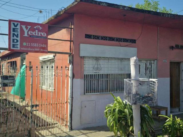 Venta de espectacular Casa 5 o mas ambientes en Moreno