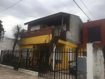 Venta de espectacular Casa 5 o mas ambientes en Morón