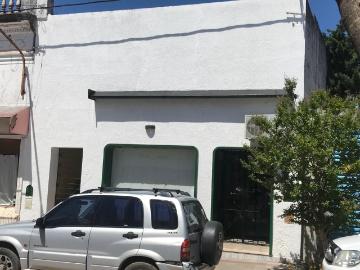 Venta de espectacular Casa 5 o mas ambientes en Nogoyá