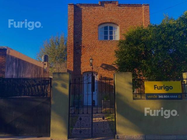 Venta de espectacular Casa 5 o mas ambientes en Rosario