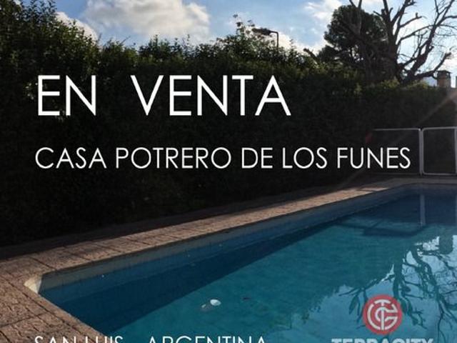 Venta de espectacular Casa 5 o mas ambientes en Potrero de los Funes