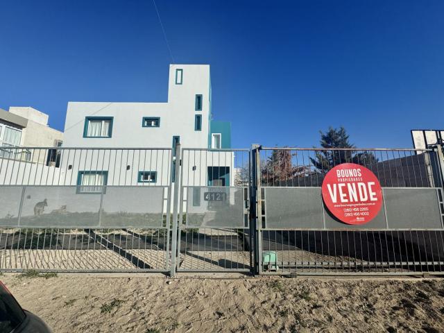 Venta de espectacular Casa 5 o mas ambientes en Puerto Madryn