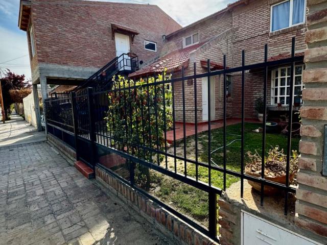 Venta de espectacular Casa 5 o mas ambientes en Puerto Madryn