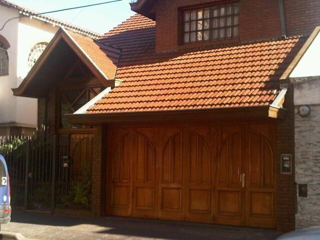Venta de espectacular Casa 5 o mas ambientes en Quilmes