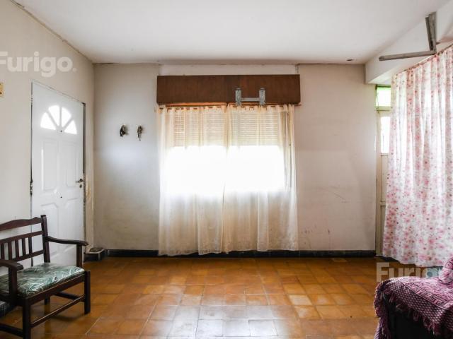 Venta de espectacular Casa 5 o mas ambientes en Rosario