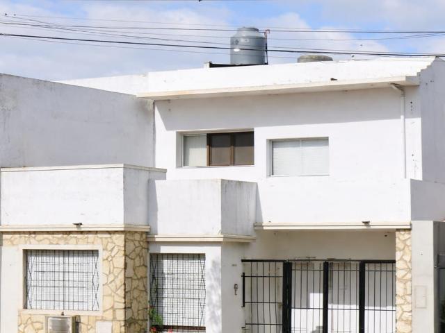 Venta de espectacular Casa 5 o mas ambientes en Santa Fe