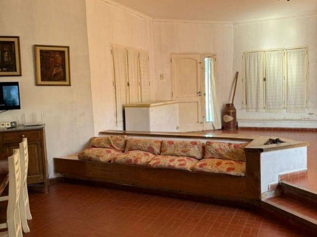 Venta de espectacular Casa 5 o mas ambientes en Santo Tomé