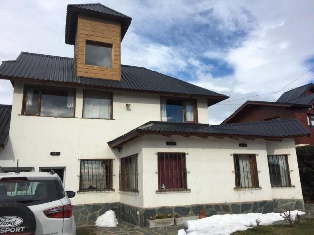 Venta de espectacular Casa 5 o mas ambientes en San Carlos de Bariloche