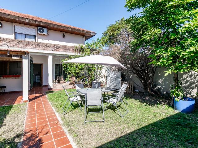 Venta de espectacular Casa 5 o mas ambientes en San Fernando