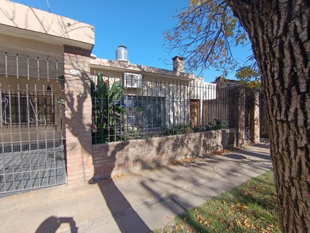 Venta de espectacular Casa 5 o mas ambientes en San Miguel Bella Vista