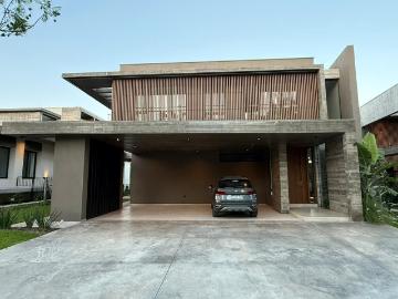 Venta de espectacular Casa 5 o mas ambientes en San Pablo y Villa Nougués