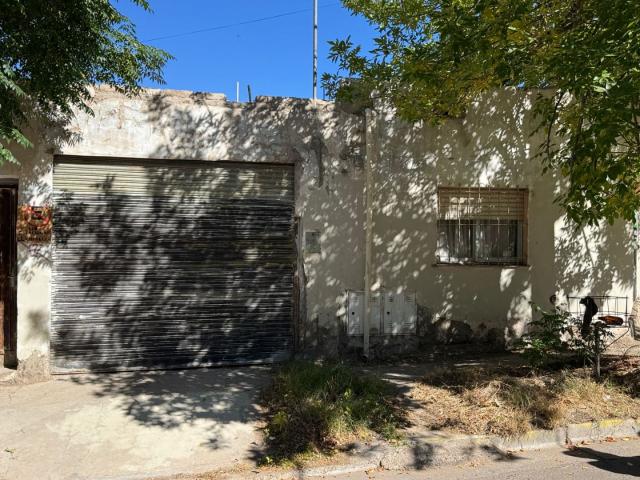 Venta de espectacular Casa 1 ambiente en Neuquén