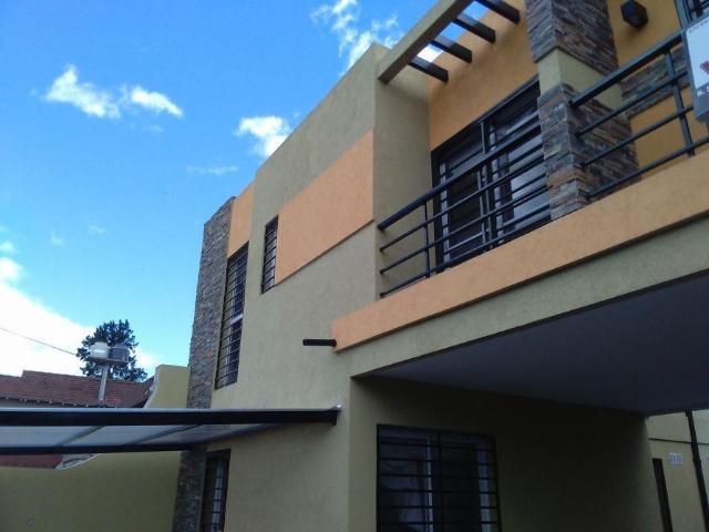 Venta de espectacular Casa 1 ambiente en Esteban Echeverría Luis Guillón