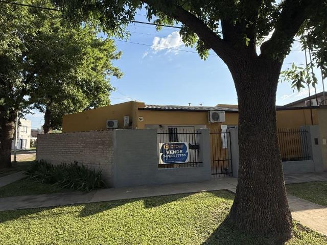 Venta de espectacular Casa 1 ambiente en La Esperanza