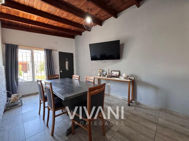 Venta de espectacular Casa 4 ambientes en La Plata