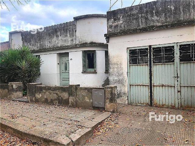 Venta de espectacular Casa 5 o mas ambientes en Rosario