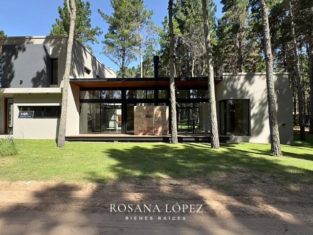 Venta de espectacular Casa 1 ambiente en Pinamar