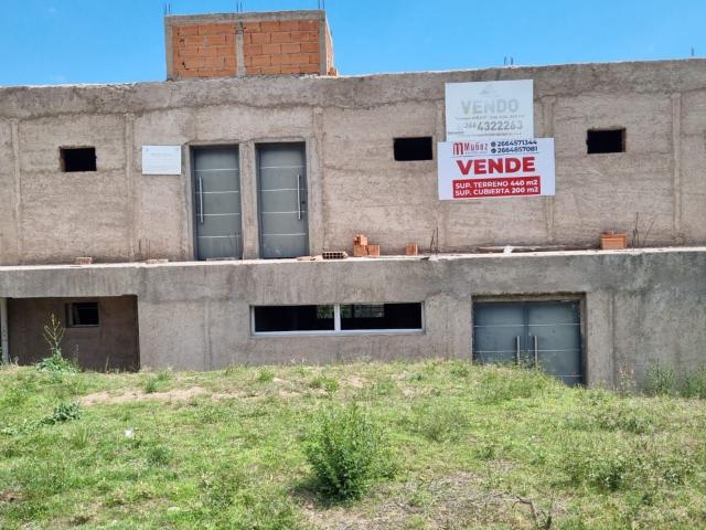 Venta de espectacular Casa 1 ambiente en Potrero de los Funes