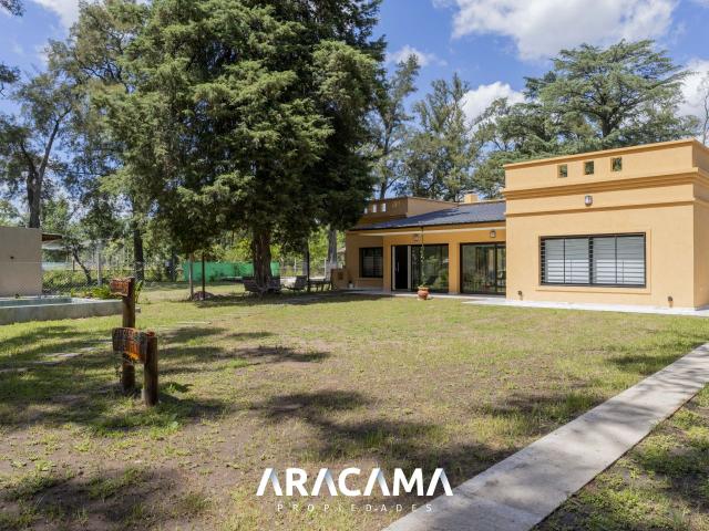 Venta de espectacular Casa 2 ambientes en Cañuelas Alejandro Petión