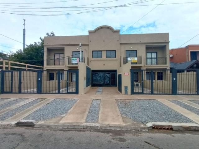 Venta de espectacular Casa 2 ambientes en José C Paz