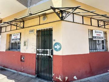 Venta de espectacular Casa 2 ambientes en Lanús