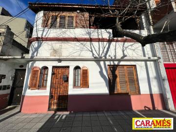 Venta de espectacular Casa 2 ambientes en Lanús Lanús Este
