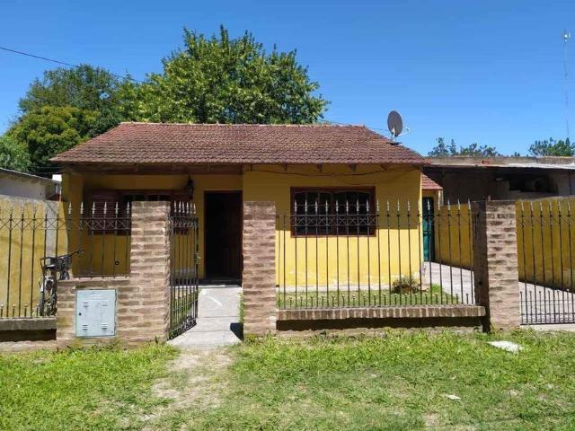 Venta de espectacular Casa 2 ambientes en Punta Indio Verónica