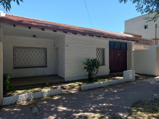 Venta de espectacular Casa 3 ambientes en Punta Indio Verónica