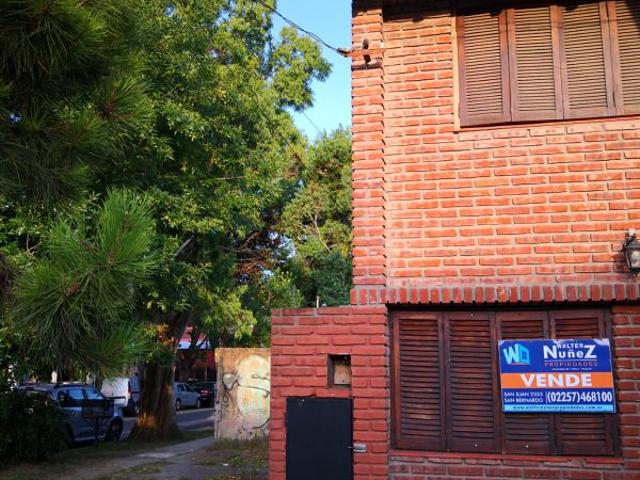 Venta de espectacular Casa 2 ambientes en San Bernardo