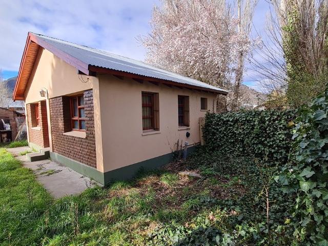 Venta de espectacular Casa 3 ambientes en Esquel