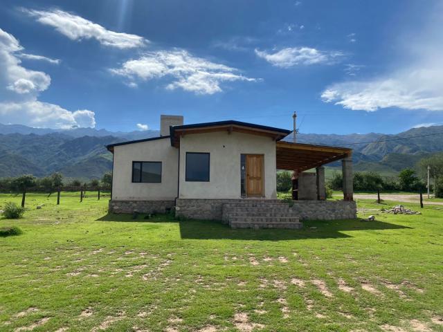 Venta de espectacular Casa 3 ambientes en Tafí del Valle