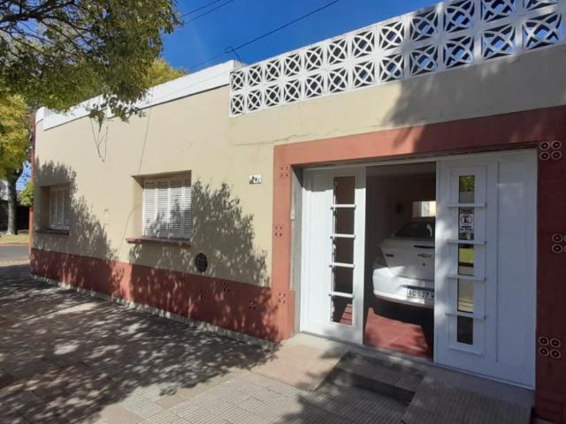 Venta de espectacular Casa 3 ambientes en Trenque Lauquen Trenque Lauquen